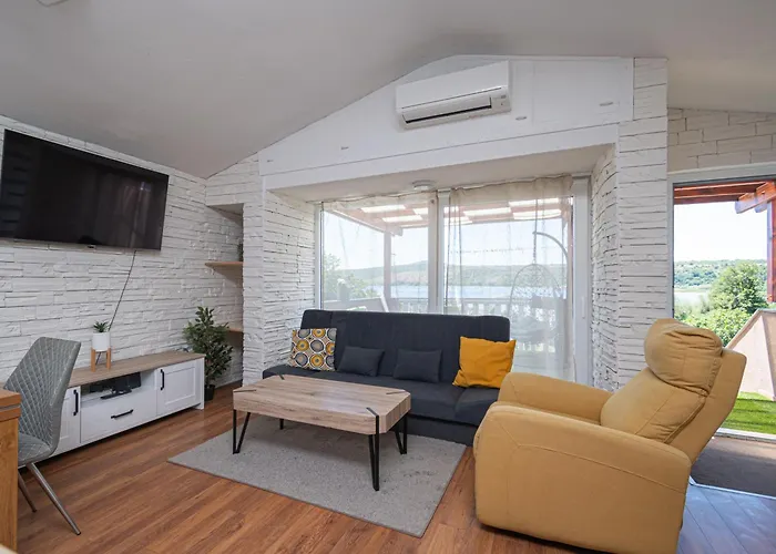Apartment Dalmatino